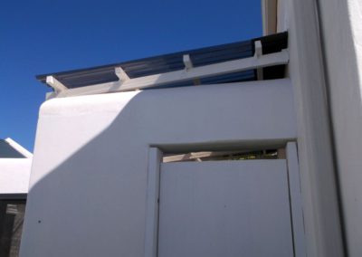 Courtyard enclosure